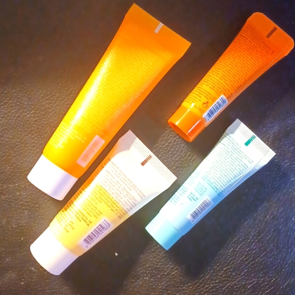 4 piece TonyMoly skincare system - Picture 2 of 3